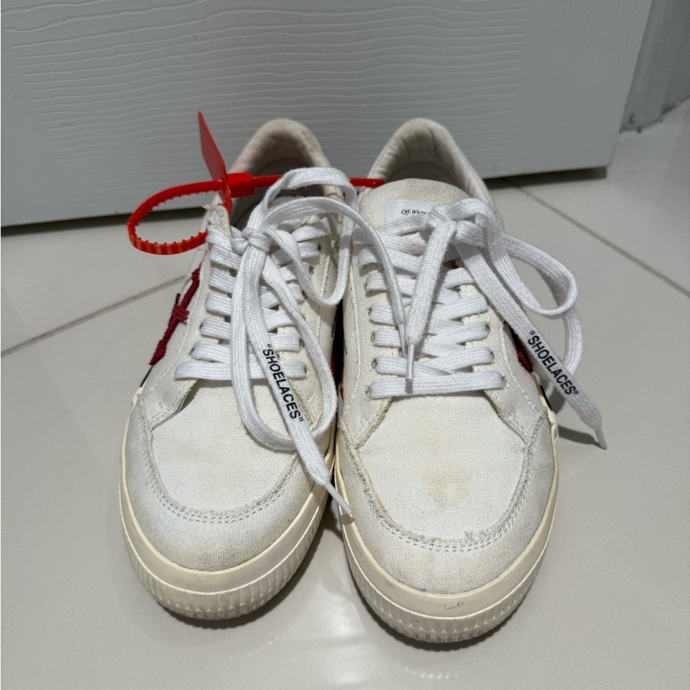 Off-White White and Red Sneakers